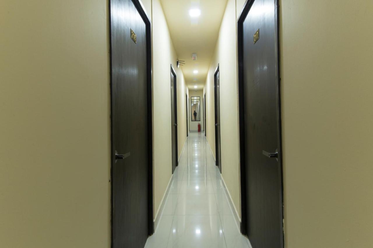 Oyo 697 Niche Valley Hotel Kuala Lumpur Extérieur photo